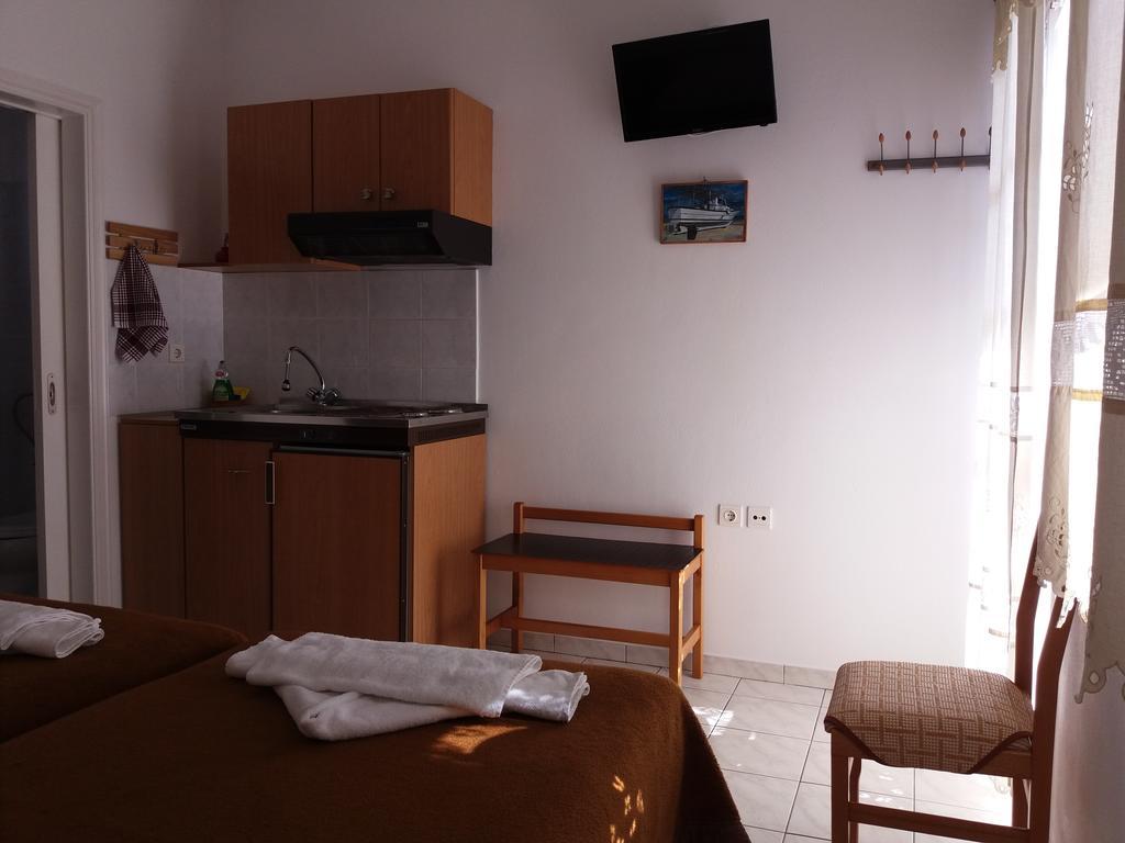 Studios Evdokia Platis Gialos  Luaran gambar