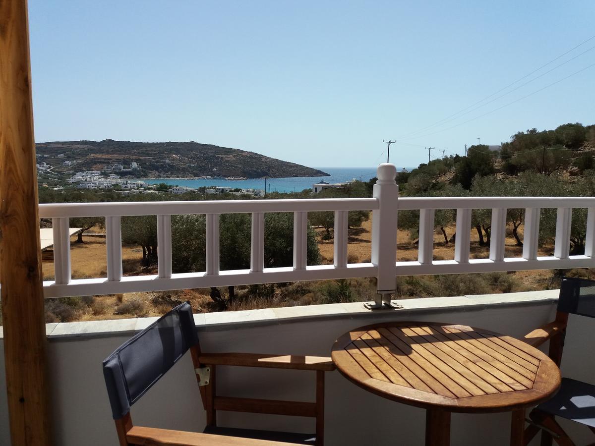 Studios Evdokia Platis Gialos  Luaran gambar